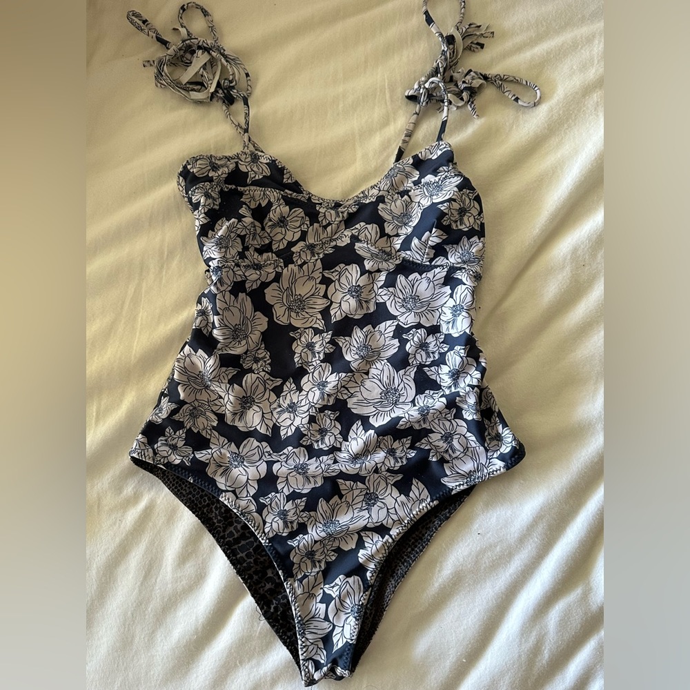 Acacia swimwear blue magnolia one piece rare